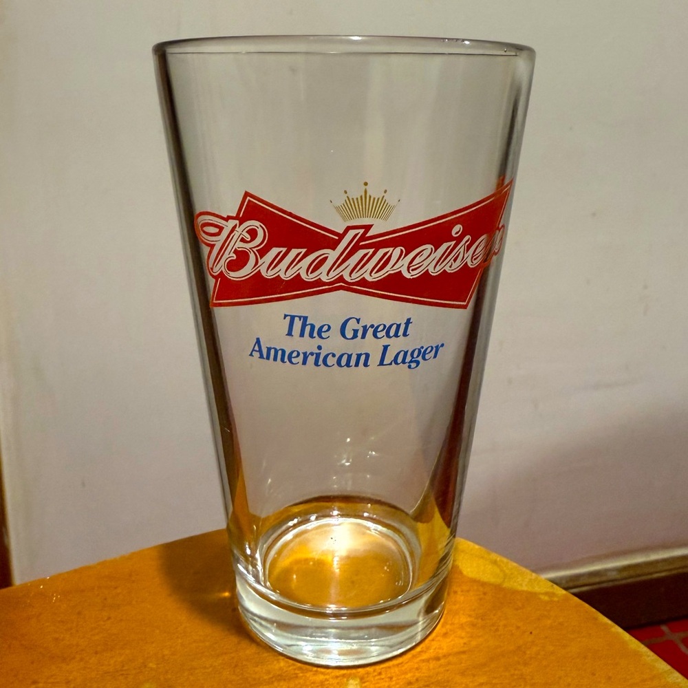 Budweiser pint glass